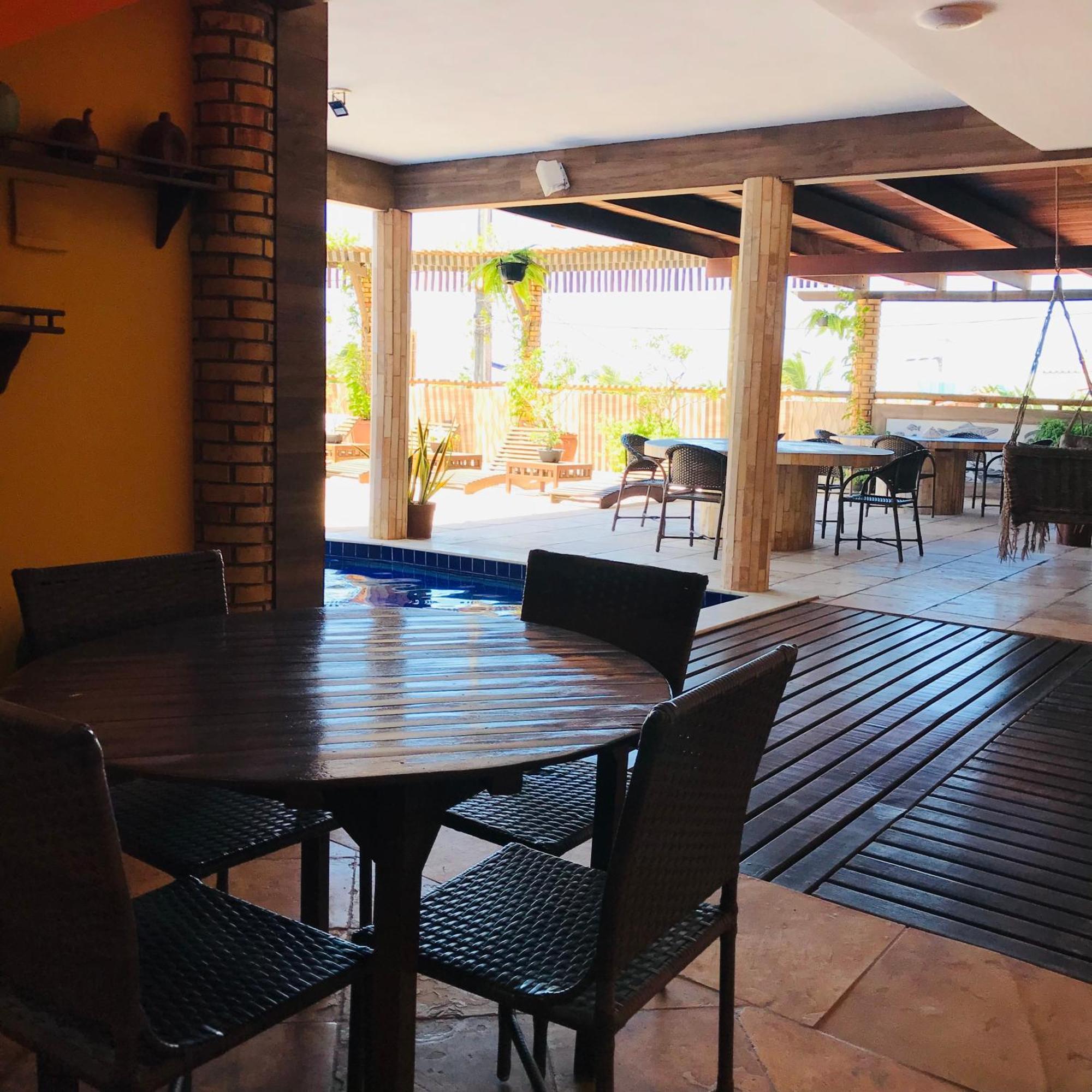 Hotel Pousada Latitude Canoa Quebrada Luaran gambar
