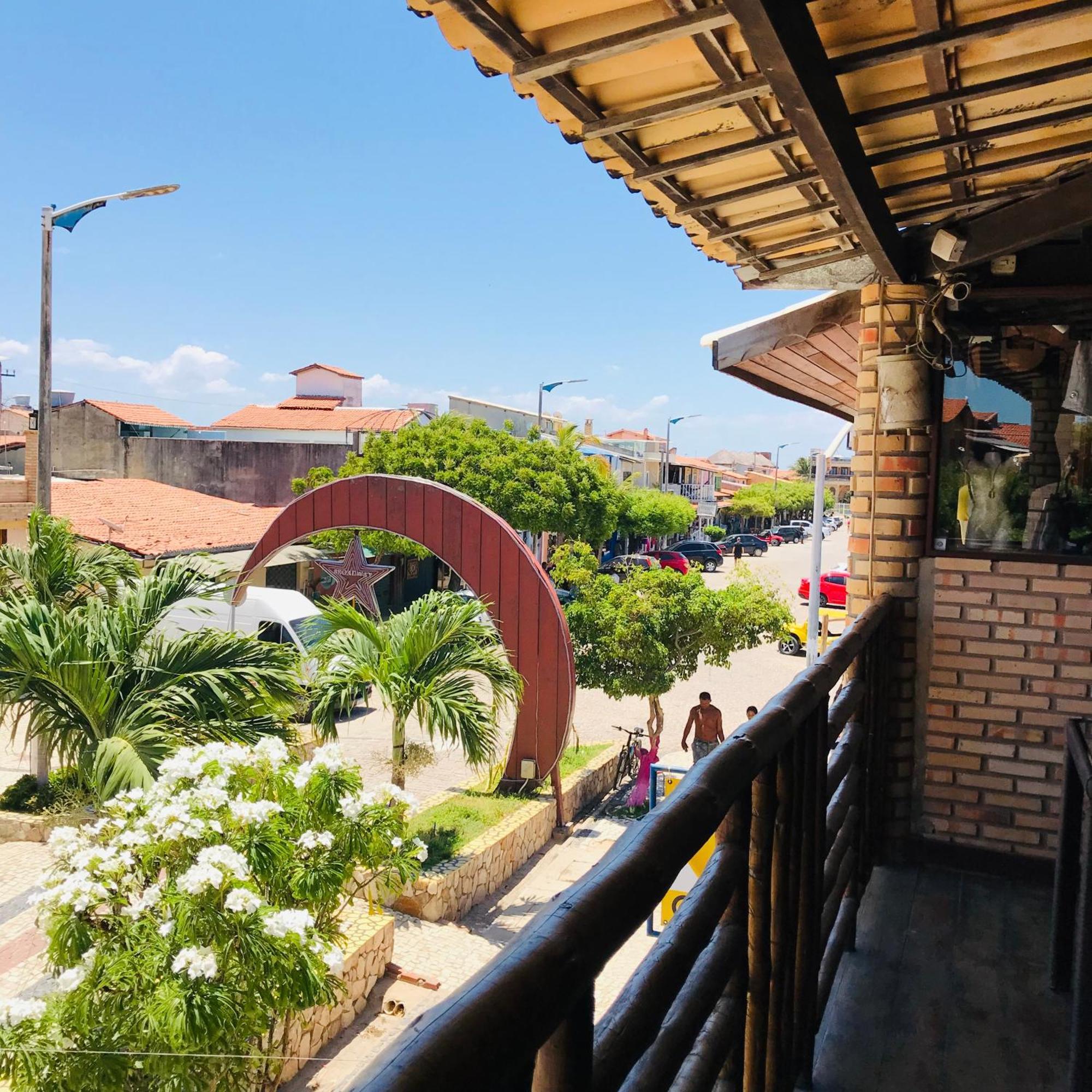 Hotel Pousada Latitude Canoa Quebrada Luaran gambar