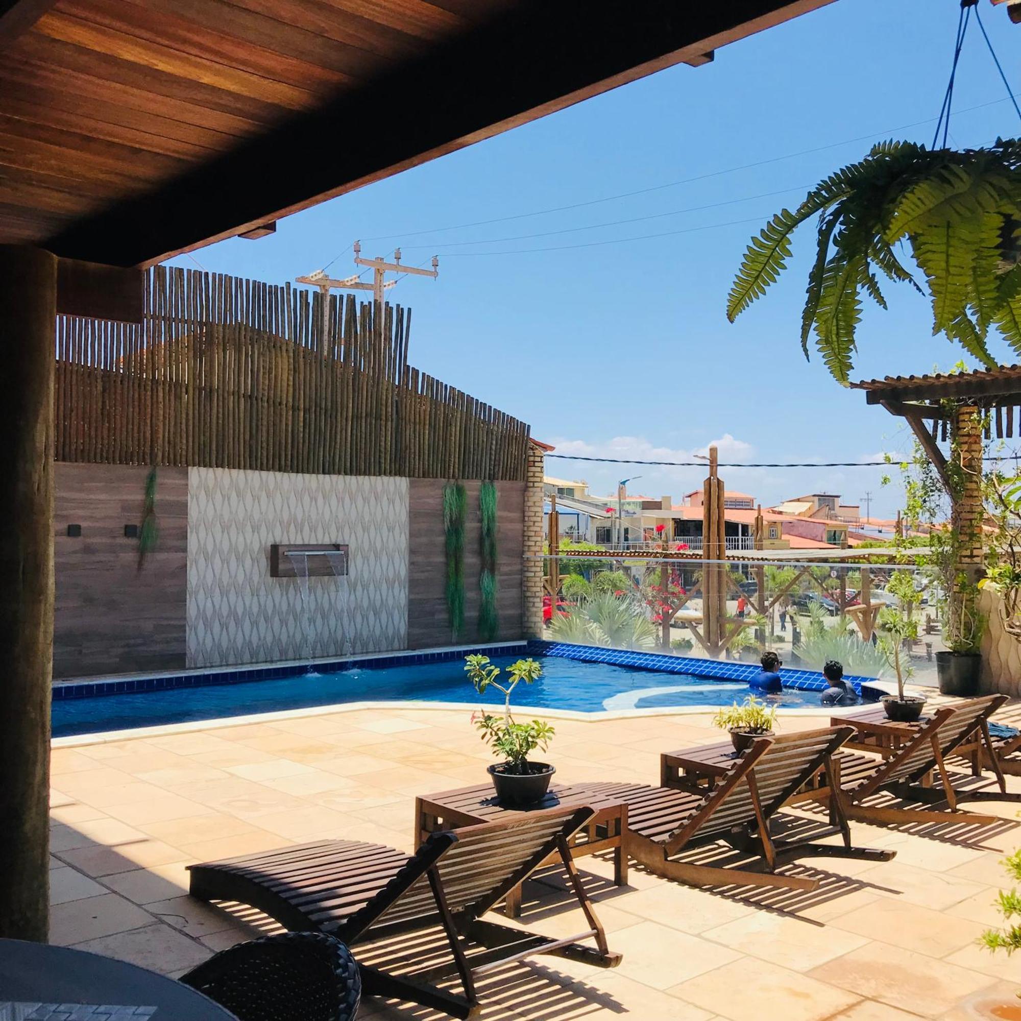 Hotel Pousada Latitude Canoa Quebrada Luaran gambar